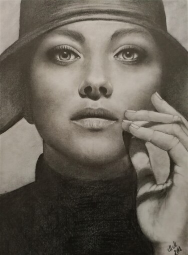 Drawing titled "Woman with a hat -…" by Mateja Marinko, Original Artwork, Pencil