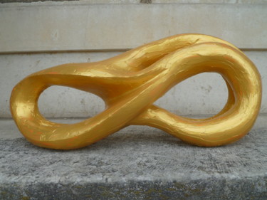 Sculpture titled "L'Infinie Féminité" by Mathieu Coutet, Original Artwork, Plastic