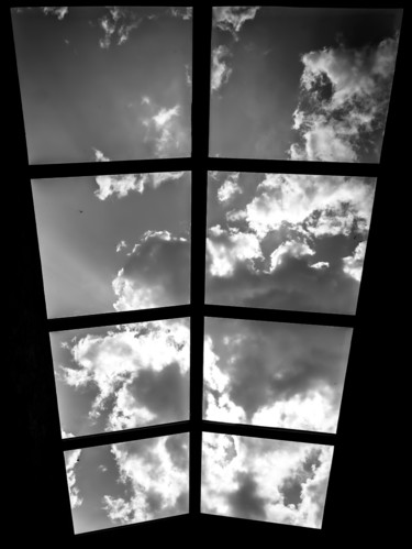 Fotografia intitolato "Skylight, a Study i…" da Matt Kohnen, Opera d'arte originale, Fotografia digitale