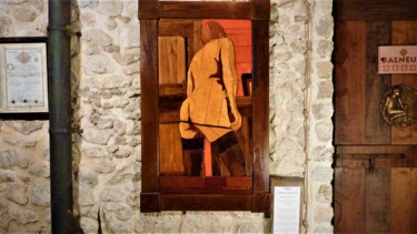 Scultura intitolato "L'Amante Svogliata" da Maurizio Minnucci, Opera d'arte originale, Mosaico Montato su Pannello di legno