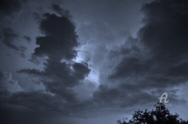 Photography titled "ciel d'orage" by Martine Maury, Original Artwork, Non Manipulated Photography