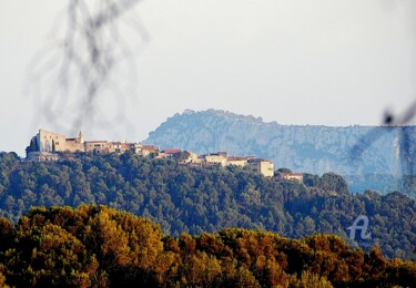 Photography titled "Castellet village" by Martine Maury, Original Artwork, Non Manipulated Photography