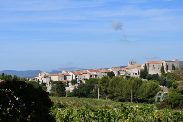 Photographie intitulée "le castellet villag…" par Martine Maury, Œuvre d'art originale, Photographie non manipulée