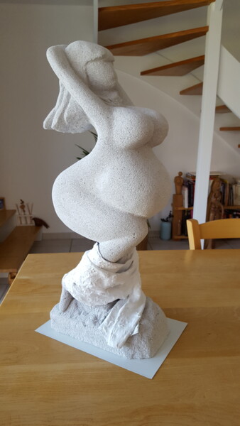 Sculpture titled "La Baigneuse" by Max Bernard, Original Artwork, Aerated concrete