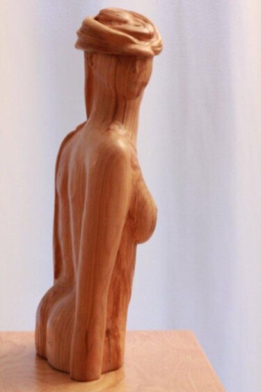 Sculpture titled "Femme au chapeau" by Max Bernard, Original Artwork, Wood