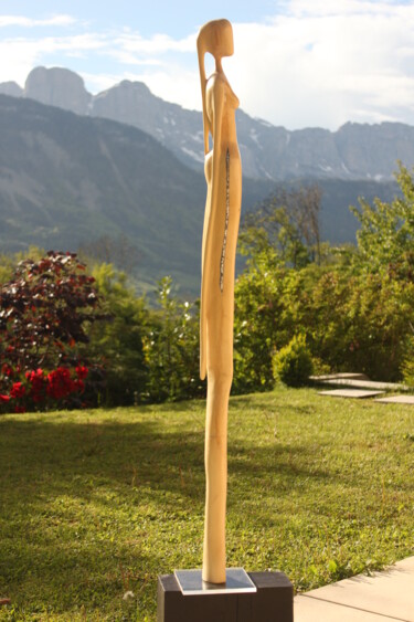 Sculpture titled "Hotesse" by Max Bernard, Original Artwork, Wood