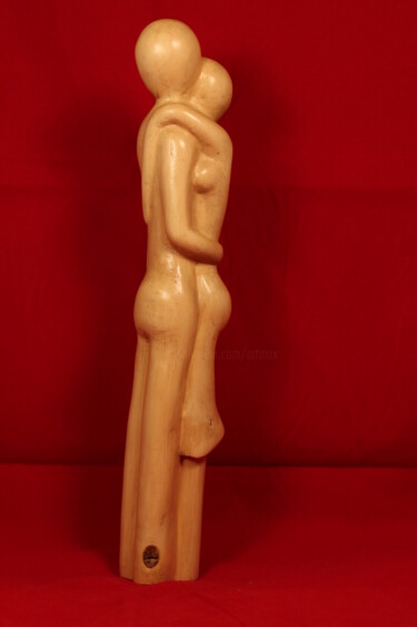 Sculpture titled "L'étreinte" by Max Bernard, Original Artwork, Wood