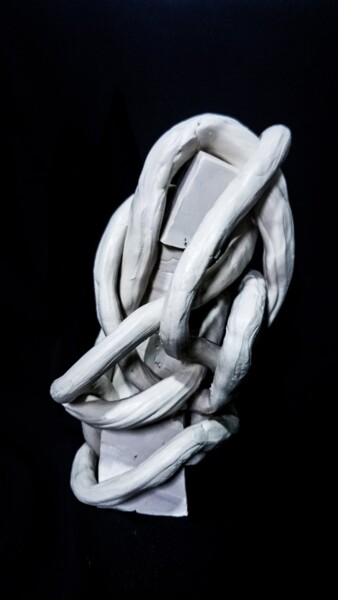 Sculpture intitulée ""They"" par Max Nikiforov (Dajvour), Œuvre d'art originale, Plâtre