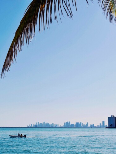 Photography titled "Miami - Photography" by Maxime Guengant, Original Artwork, Digital Photography