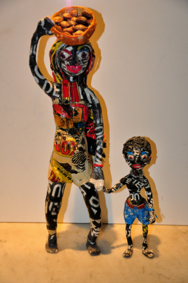 Sculpture intitulée "127 femme et petit…" par Marie-Emmanuelle Franquelin, Œuvre d'art originale