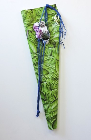 Textilkunst mit dem Titel "DOUBLE DIPPED" von Megan Stroech, Original-Kunstwerk
