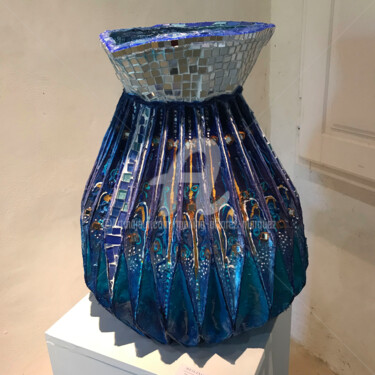 Sculpture intitulée "Vase bleu" par Meiling Alvarez Marquez, Œuvre d'art originale, Art de la table