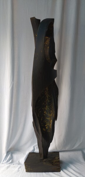 Skulptur mit dem Titel "M5" von Melor Verulidze, Original-Kunstwerk, Holz