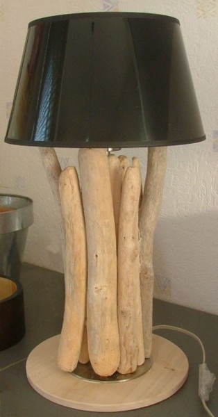Design intitulée "lampe Béa" par Antoni Menu, Œuvre d'art originale