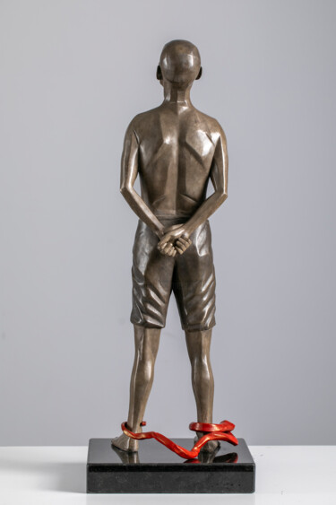 Sculpture titled "EGO - captivitiy" by Meryem Doğan, Original Artwork, Bronze