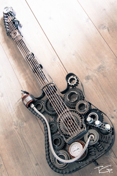 雕塑 标题为“Guitare Art Metal S…” 由Metal Art Factory, 原创艺术品, 金属