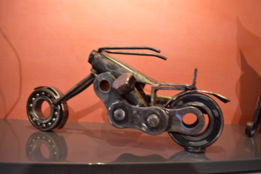 Sculpture titled "Chopper" by Métalucubration, Original Artwork, Metals