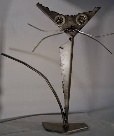 Skulptur mit dem Titel "sculpture métal cha…" von Métalucubration, Original-Kunstwerk, Metalle