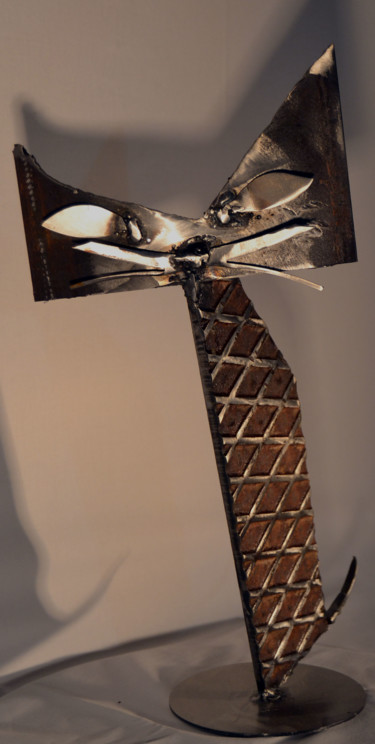 Escultura titulada "sculpture métal cha…" por Métalucubration, Obra de arte original, Metales