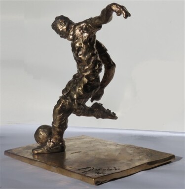 Sculpture titled "EQUILIBRE" by Marco, Original Artwork, Bronze