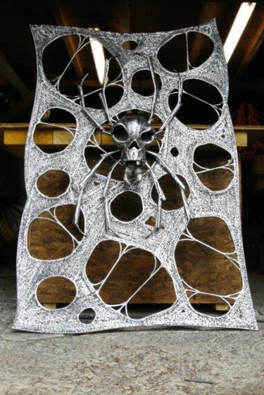 Skulptur mit dem Titel "Skulltula" von Mf Sculpture, Original-Kunstwerk, Metalle