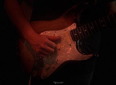Fotografia zatytułowany „Guitare Studio - 09” autorstwa Mia Art-Creation, Oryginalna praca, Fotografia cyfrowa