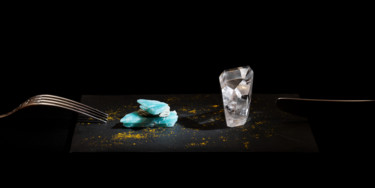 Photographie intitulée "Pièce de Cristal et…" par Michael Fok Bor, Œuvre d'art originale, Photographie numérique