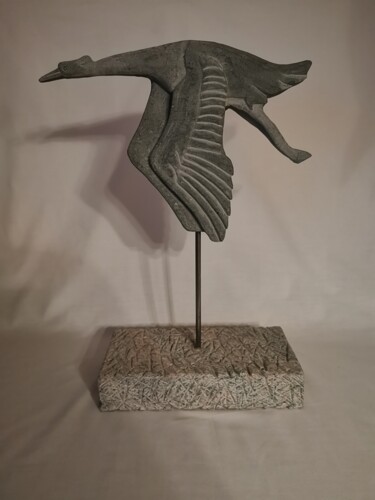 Sculpture intitulée "Kranich im Flug" par Michael Rehberg, Œuvre d'art originale, Pierre