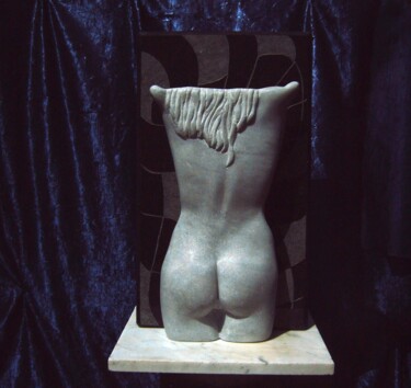Scultura intitolato "Zoe" da Michael Rehberg, Opera d'arte originale, Pietra