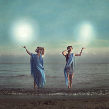 Digital Arts titled "Ocean and Moon Spir…" by Michaela Haider (Lia Niobe), Original Artwork, Photo Montage