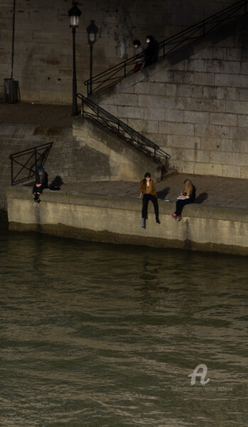 Fotografie mit dem Titel "Quais de Seine" von Michel Babkine, Original-Kunstwerk, Digitale Fotografie