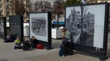 Fotografia zatytułowany „La photographie s'e…” autorstwa Michel Babkine, Oryginalna praca, Fotografia cyfrowa