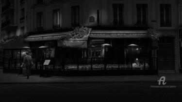 Photographie intitulée "Rue Monge" par Michel Babkine, Œuvre d'art originale, Photographie numérique