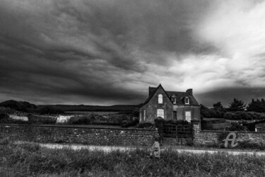 Photographie intitulée "maison océane" par Michel Babkine, Œuvre d'art originale, Photographie numérique