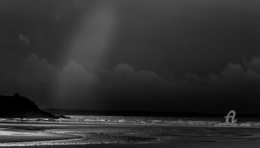 Photographie intitulée "plage nocturne" par Michel Babkine, Œuvre d'art originale, Photographie numérique