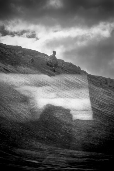 Photographie intitulée "Noire Islande 9" par Michel Daumergue, Œuvre d'art originale, Photographie numérique