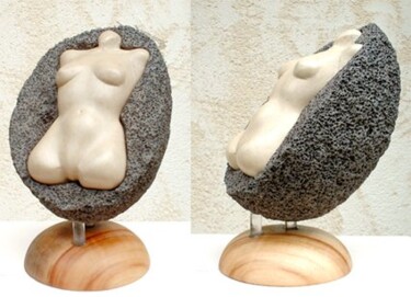 Sculpture titled "POUSSIÈRE D'ÉTOILE" by Michel Gautier, Original Artwork