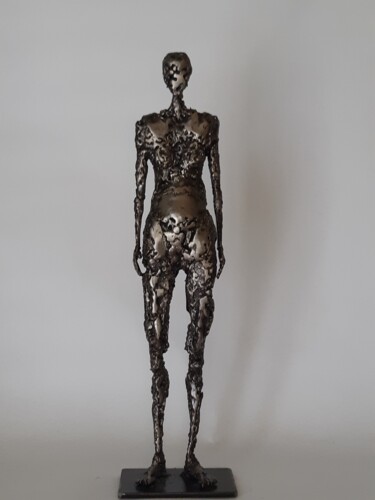 Sculpture intitulée "Femme en attente" par Michel Marzin, Œuvre d'art originale, Métaux
