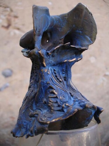 Sculpture titled "Ancienne Femme au c…" by Michel Moskovtchenko, Original Artwork, Metals