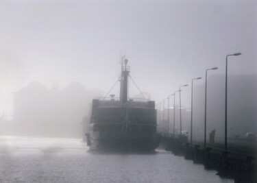 Photographie intitulée "Quai des brumes" par Michel Paulin, Œuvre d'art originale, Photographie numérique