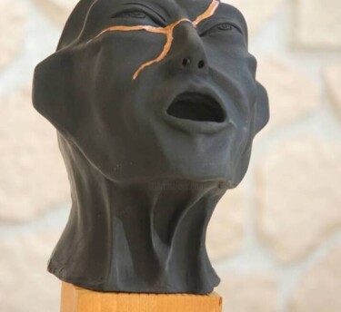 Скульптура под названием "Beatitude" - Michel Rieb, Подлинное произведение искусства, Терракота