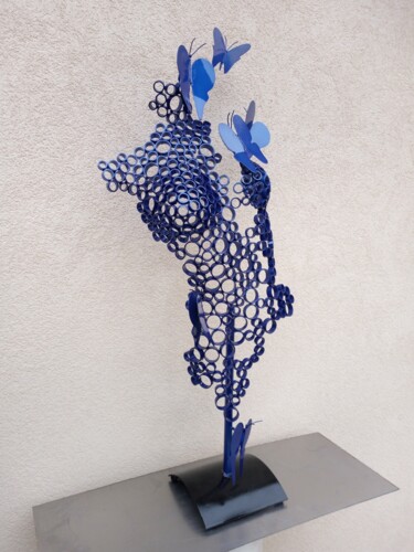 Sculpture titled "Buste papillon 0056" by Michel Vasseur, Original Artwork, Metals