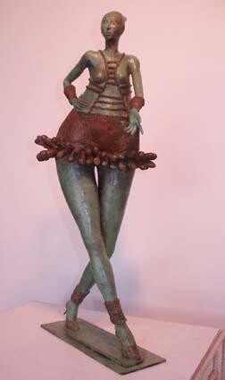 Sculpture intitulée "mannequin aux coloq…" par Micheldejos, Œuvre d'art originale