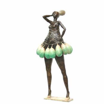 Sculpture intitulée "mannequin aux courg…" par Micheldejos, Œuvre d'art originale