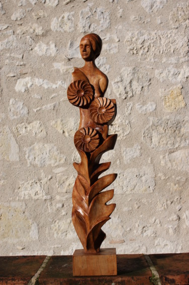 Sculpture titled "Isis" by Michel Ferre, Original Artwork, Wood