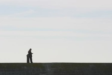 Photographie intitulée "jetée des sables" par Michel Lagarde, Œuvre d'art originale