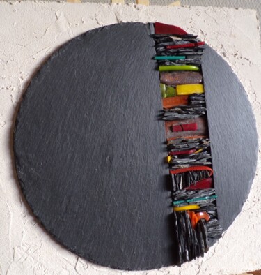 Collages getiteld "cercle celtique" door Michelle Vaillant, Origineel Kunstwerk, Mozaïek Gemonteerd op Houten paneel