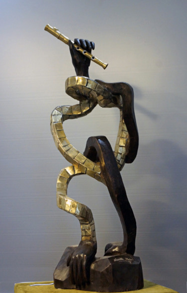Скульптура под названием "Joueur de flûte de…" - Michel Neuville, Подлинное произведение искусства, Дерево