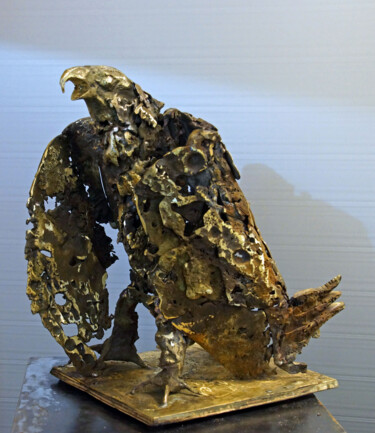 Sculpture titled "aigle" by Michel Neuville, Original Artwork, Bronze