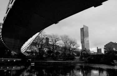 Fotografie mit dem Titel "Manchester au coeur…" von Michel Verna, Original-Kunstwerk, Analog Fotografie